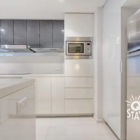 H'Residences - 2 Bedroom Ocean View Apartment In The Center Of Surfers Paradise Gold Coast Exterior photo