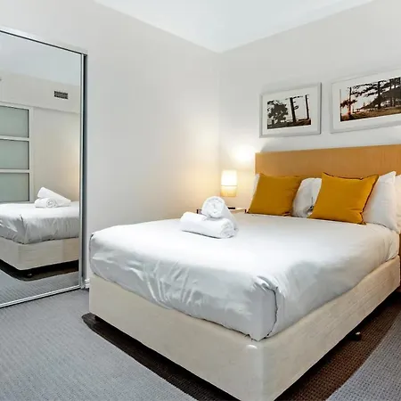H'Residences - 2 Bedroom Ocean View Apartment In The Center Of Surfers Paradise Gold Coast Exterior photo