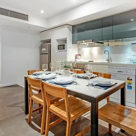 H'Residences - 2 Bedroom Ocean View Apartment In The Center Of Surfers Paradise Gold Coast Exterior photo